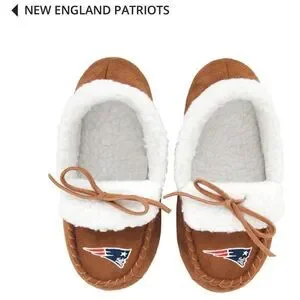 NFL kids New England Patriots moccasins size 3-4 M