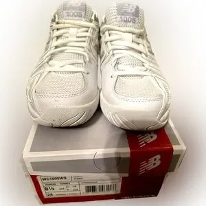 NIB NARROW NB 1005 NEW BALANCE TENNIS SHOES Sz: 8.5 AA White