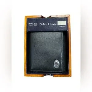 NIB NAUTICA Full Grain Leather Men’s Black Tri-Fold Wallet W/Wooden Valet Box