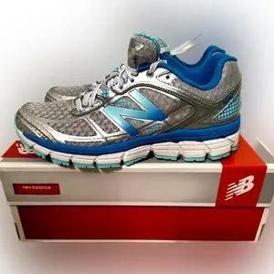 NIB NB Narrow New Balance Stability 860v5 Running Shoes Sz8AA Aqua/Teal/Turqoise