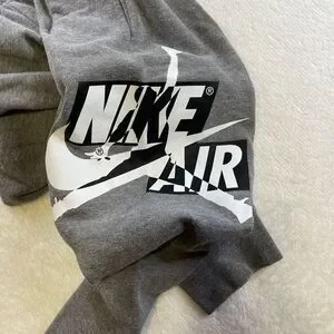 Nike Air Jordan Gray Sweats Kids 12-13 Grey Sweatpants