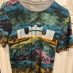 Nike Boys T-shirt Sz S