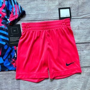 Nike Dri-Fit 2 Piece T-Shirt & Shot Set NEW