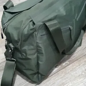 Nike Duffle Bag Olive Green Travel Gym Carry‎ On