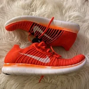 NIKE Free RN Flyknit Running Sneakers