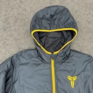 Nike Kobe Hooded Insulated Primaloft Jacket Black Size Large Rare Mamba