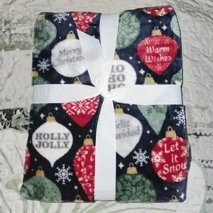 NORTHPOLE Velvet Plush Throw With Holiday Ornaments