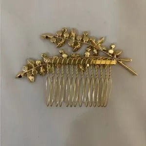 NWOT Azazie Elegant Gold And Rhinestone Floral Hair Comb