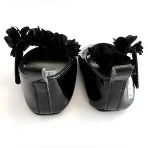 (NWOT) Elegant Baby Girl Black Dress Shoes W/Floral & Rhinestone Details Size 1