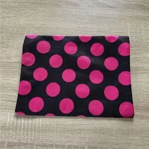 NWOT … Polka Dot Pencil Pouch