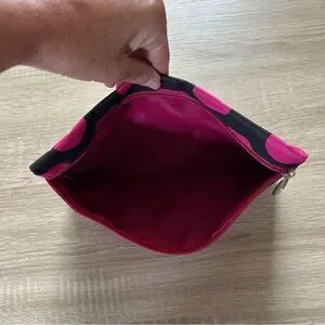NWOT … Polka Dot Pencil Pouch