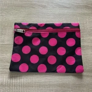 NWOT … Polka Dot Pencil Pouch
