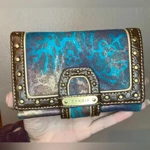 NWOT Sharif Metallic Blue And Purple Leather Tri-Fold Wallet