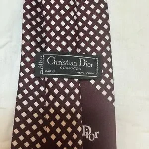 NWOT Vintage Christian Dior Cravates All Polyester Paris New York Neck Tie