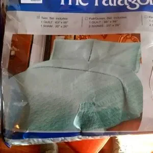NWT $29 OR 2$40 COMFORTERS MINT GREEN TWIN ☆