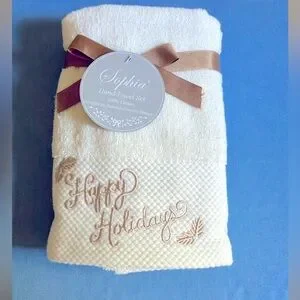 NWT ‼️Beautiful Christmas Embroidered Hand Towels 2 - Pack