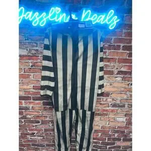 NWT - BeetleJuice Child Costume Size Large