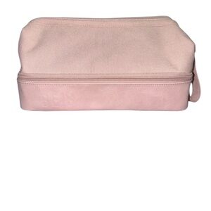 NWT BEIS Dopp Kit Cosmetic Bag In Atlas Pink