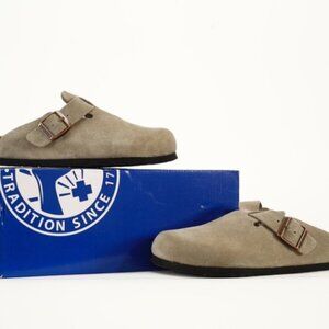 NWT Birkenstock Boston Taupe Suede Mule Clogs