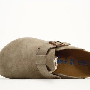 NWT Birkenstock Boston Taupe Suede Mule Clogs