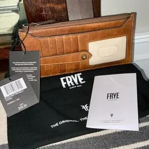 NWT Frye Melissa Leather Snap Card Wallet Cognac Brown Retail $98