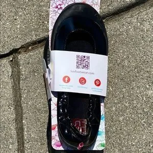 NWT Girls Black Ballerina Shoes Size 12.5
