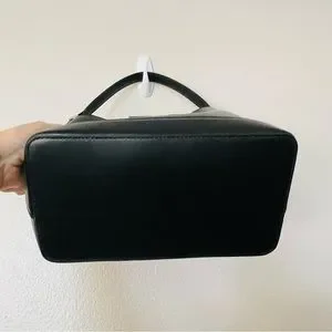 NWT Kate Spade Reegan Bucket Bag Smooth Leather - Black/Gold $459 Retail