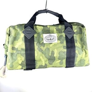 NWT - Poler Mini Skateboard Duffel -5706-GCO- Green Camo - OS