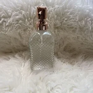 NWT rose gold & bubbled glass soap dispenser