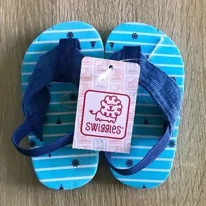 NWT … SWIGGLES “Size: Small (5-6)” Flip Flop Shoes