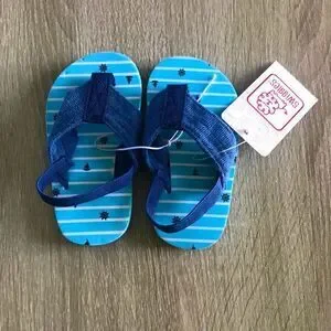 NWT … SWIGGLES “Size: Small (5-6)” Flip Flop Shoes