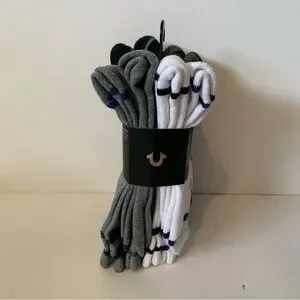 NWT. TRUE RELIGION Men’s 8 Pack Crew Socks