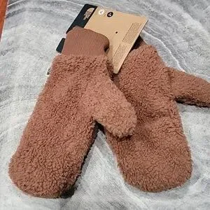 NWT Women's Size XL North Face Sherpa Mittens