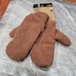 NWT Women's size XL North Face Sherpa Mittens