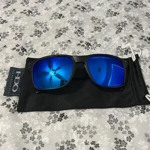 Oakley Sunglasses Holbrook Sapphire Iridium Prizm Polarized 9102 ✨️ NEW✨️