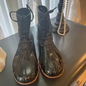 Ocean + Coast Black Glittery Waterproof Duck Boots Size 8