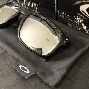 OO9102 Oakley Holbrook Chrome Iridium Prizm Polarized Sunglasses
