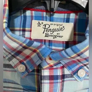 Original Penguin Boys Short Sleeve Button Down Shirt Plaid. Size M