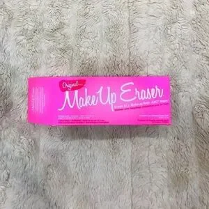 Original Pink Makeup Eraser