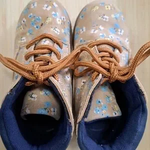 Osh Kosh B'gosh Girl's Floral Ankle Boots Size 10M