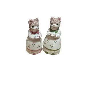Otagiri Anthropomorphic Cats Kittens Salt And Pepper Shakers Pink And Green Kitt