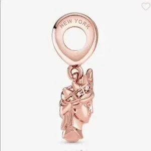Pandora New York Statue Of Liberty Dangle Charm