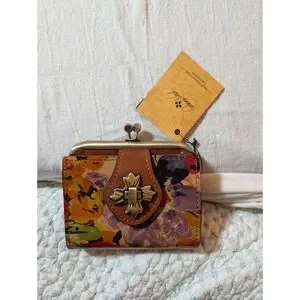 Patricia Nash Casella Leather Wallet Floral Print Coin Kiss Lock Bifold