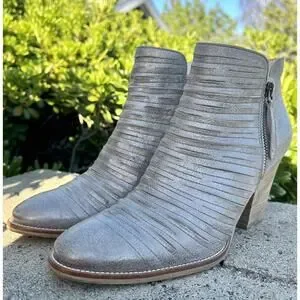 Paul Green Malibu Sliced Zip Bootie Brushed Smoke Silver Size 6