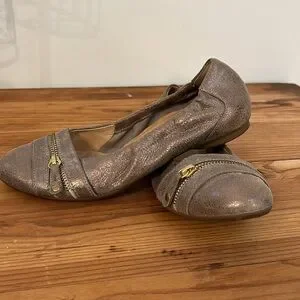 Paul Green Metallic Rosegold Balletcore Leather Round Toe Ballet Flats Size: 6