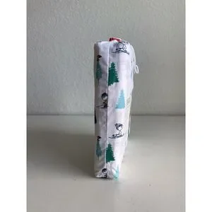 Peanuts Snoopy Charlie Brown Linus Skiing Holiday Christmas TWIN SIZE Sheet Set