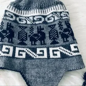 PERUVIAN UNISEX BEANIE HAT CHULLO