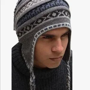 PERUVIAN UNISEX BEANIE HAT CHULLO