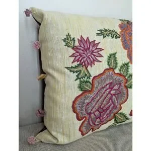 Pier 1 Decorative Pillow Embroidered Red Floral Flowers Gold Glitter Crochet