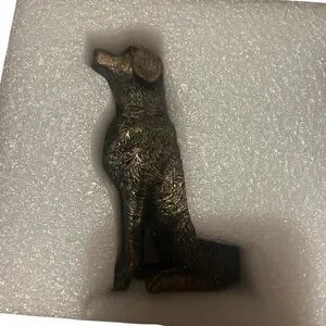 Plant Potty Feet Labrador Bronze
